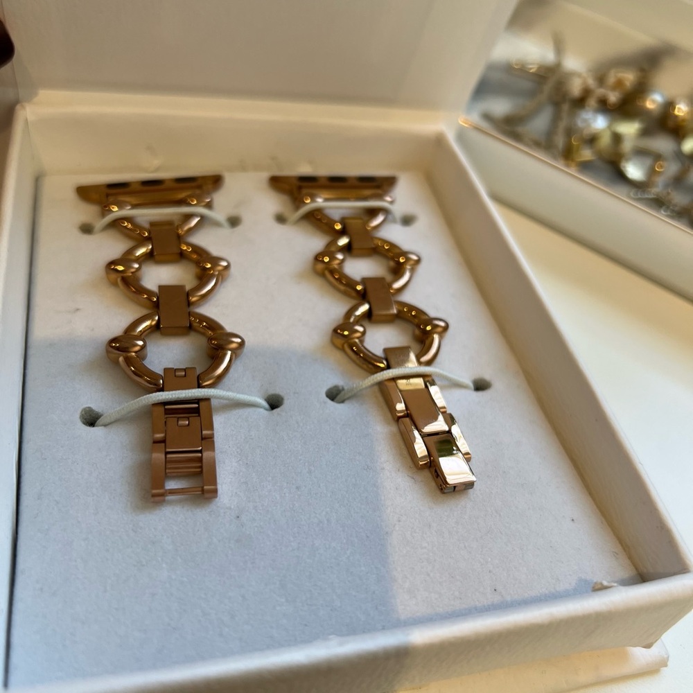 Goldenerre Classic Link Stainless Steel Band for Apple Watch Rose Gold (small)
